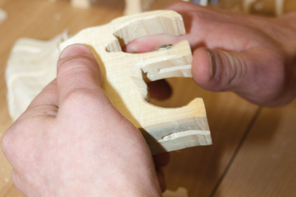 Ausbildung Holzspielzeugmacher Schnitzen